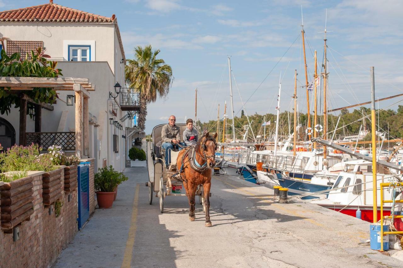 Mimoza Hotel Spetses Town Exterior photo