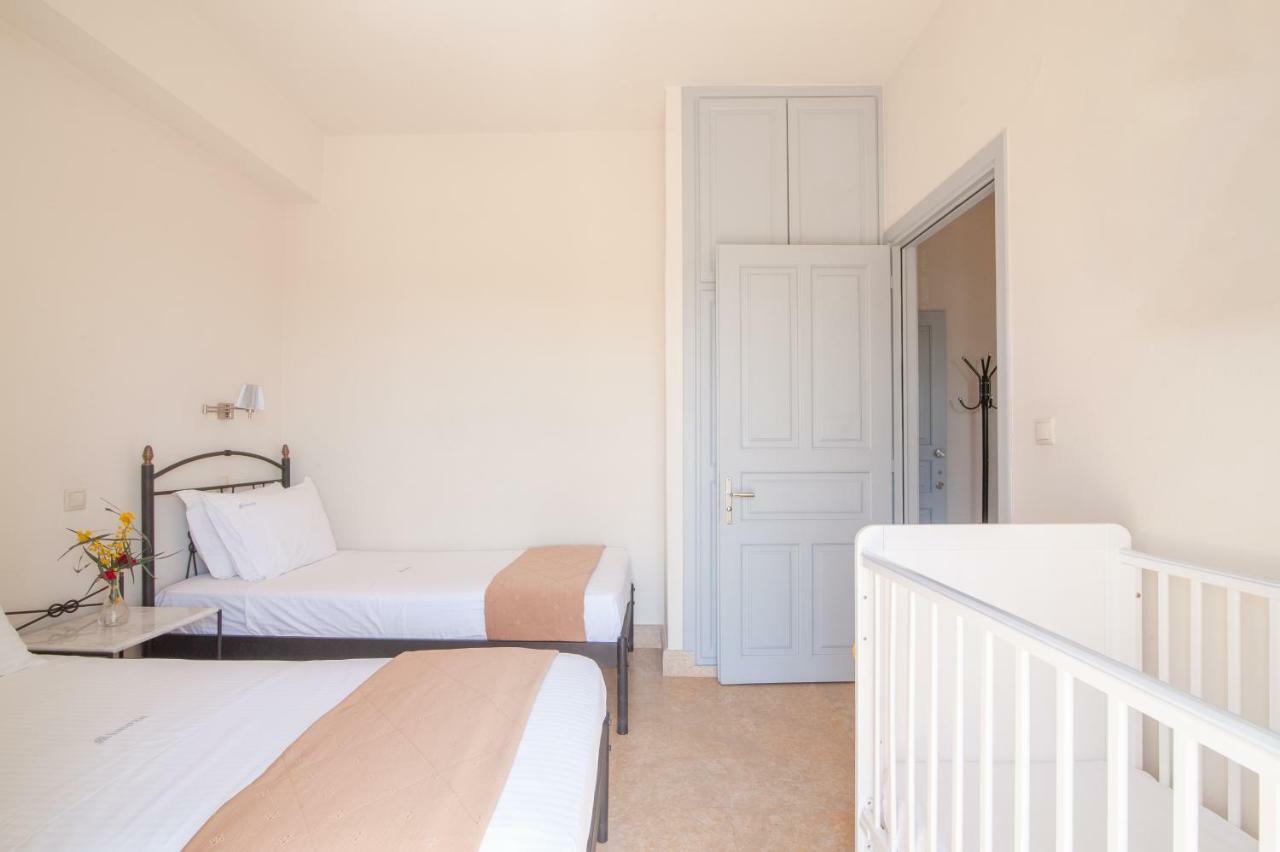 Mimoza Hotel Spetses Town Exterior photo