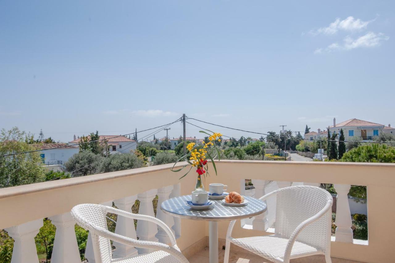 Mimoza Hotel Spetses Town Exterior photo