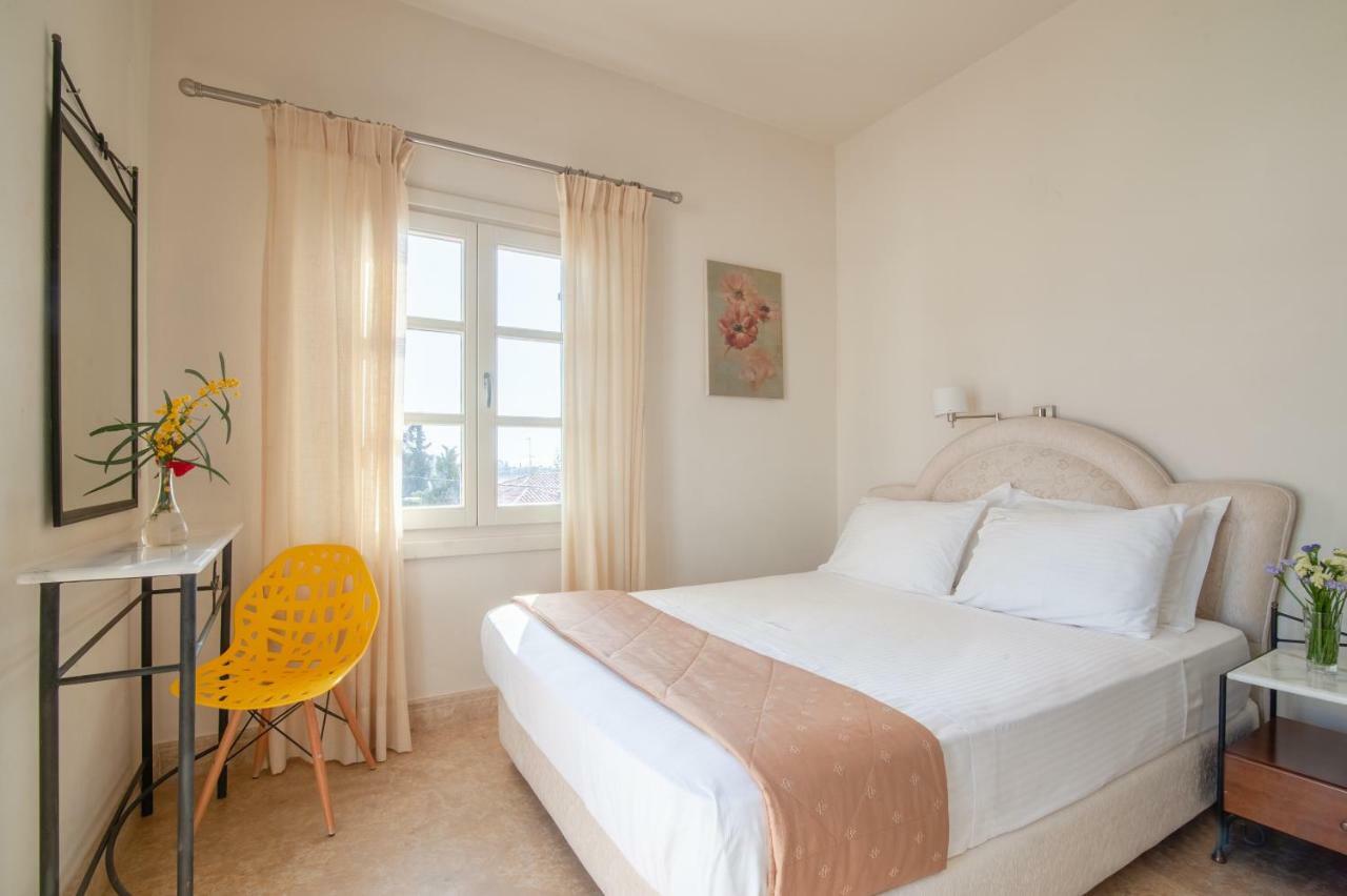 Mimoza Hotel Spetses Town Exterior photo